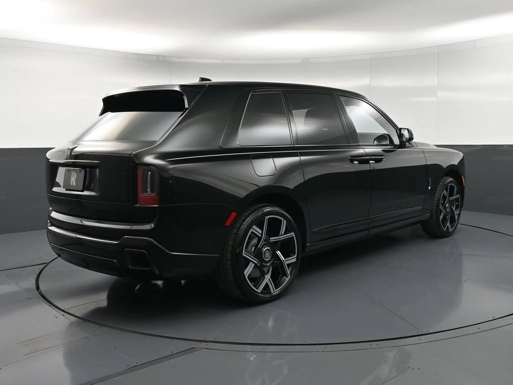2027 Rolls-Royce Black Badge Cullinan Series II for sale, exterior, Black