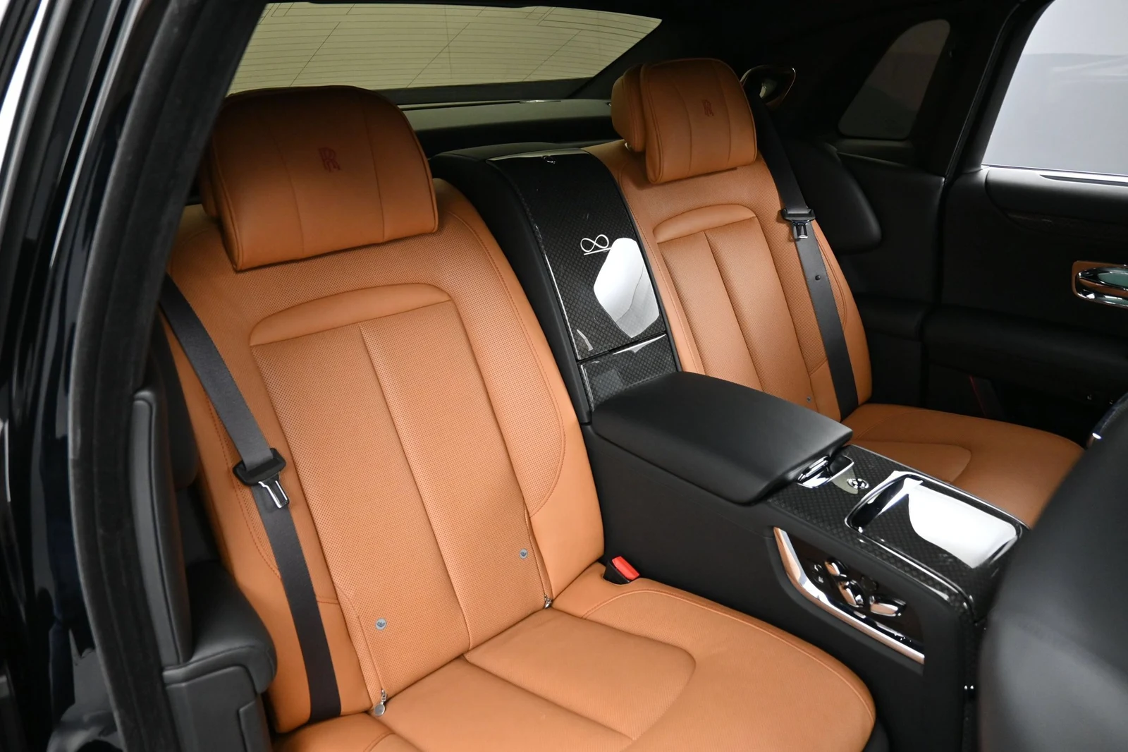 2025 Rolls-Royce Black Badge Ghost interior, seats, Saddlery Tan and Black