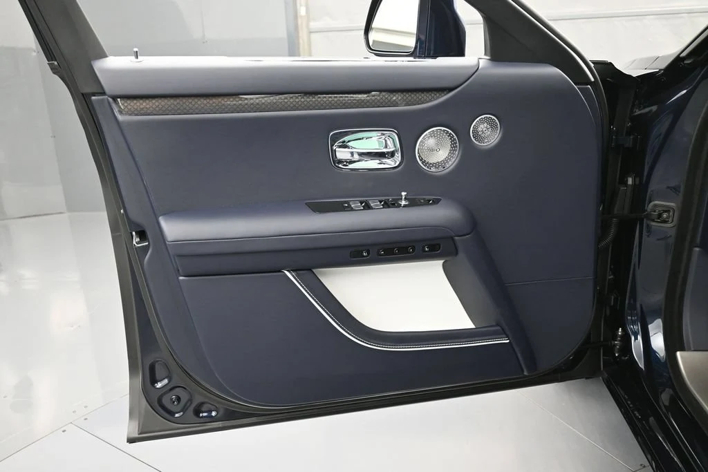 2027 Rolls-Royce Black Badge Ghost Series II interior, door panel, Navy Blue