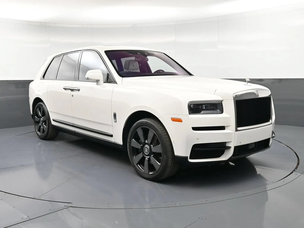 2022 Rolls-Royce Cullinan for sale, exterior, White