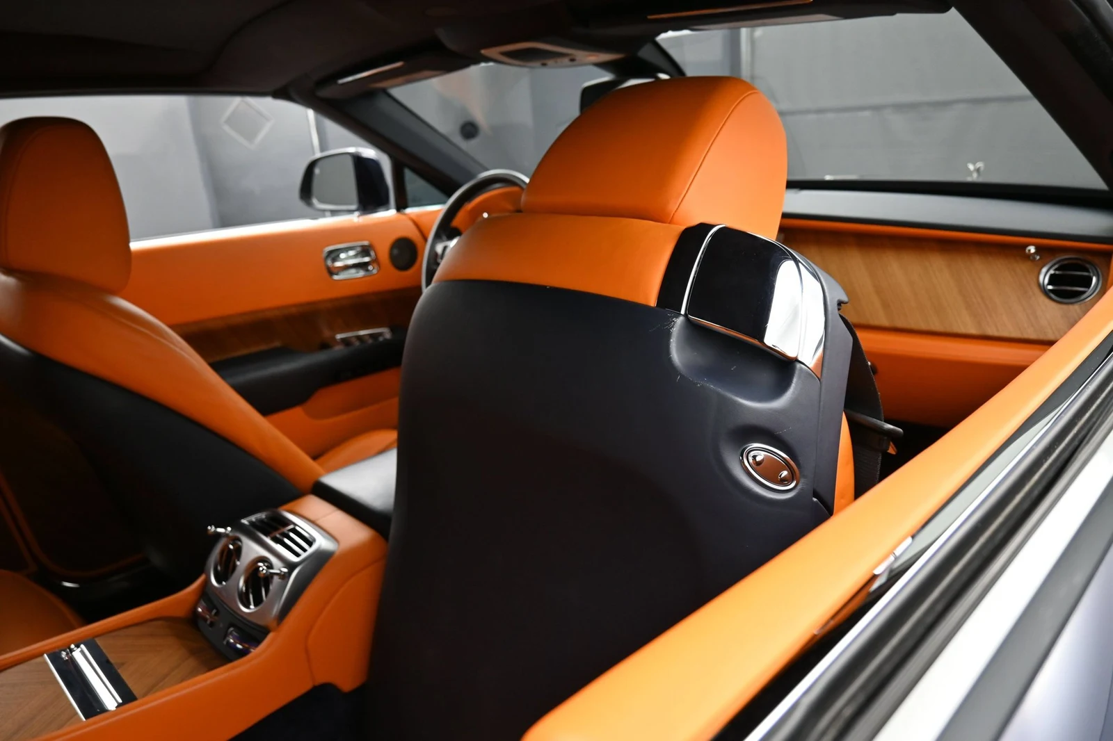 2016 Rolls-Royce Dawn interior, seats, Mandarin