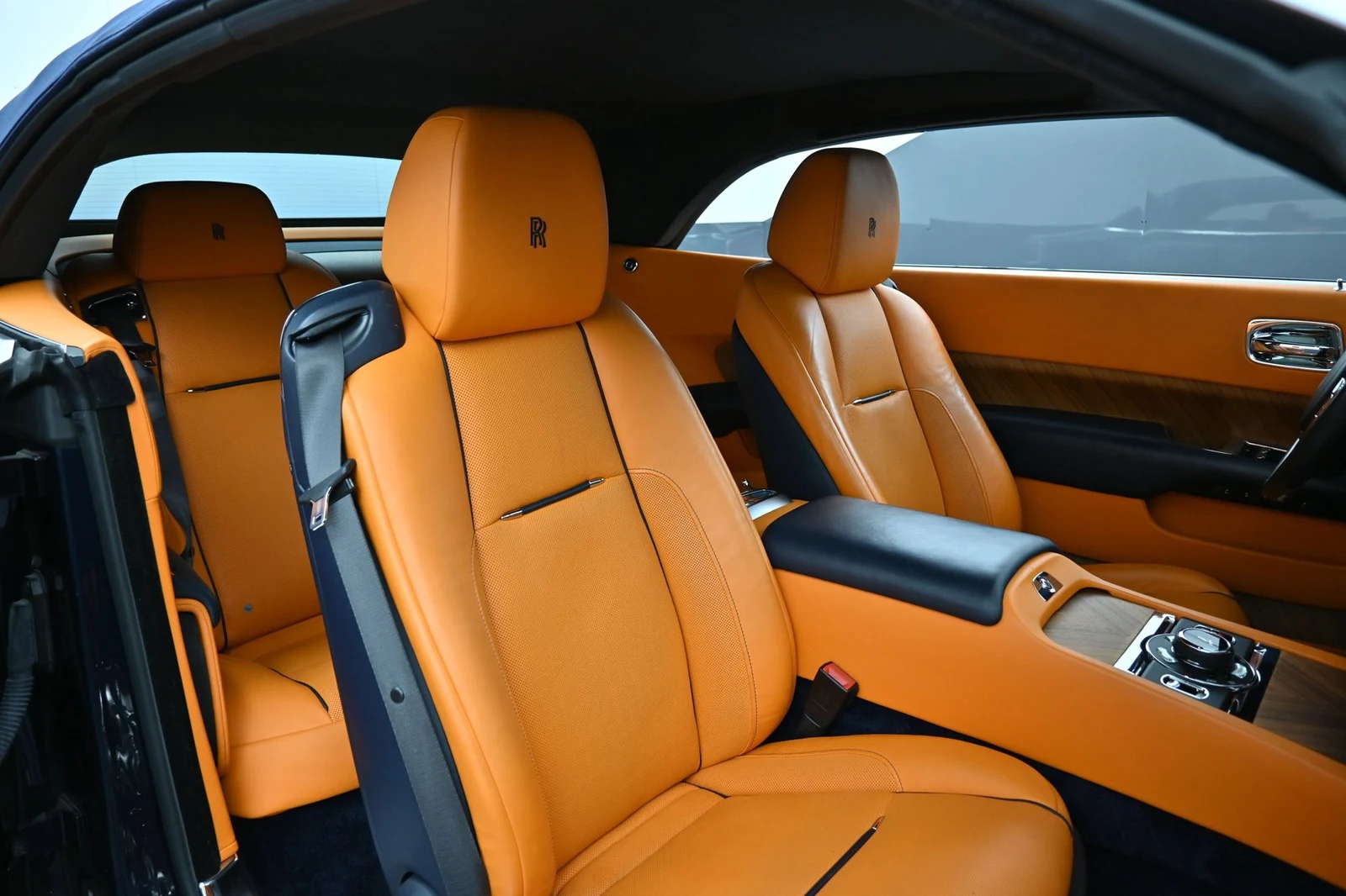 2016 Rolls-Royce Dawn interior, seats, Mandarin