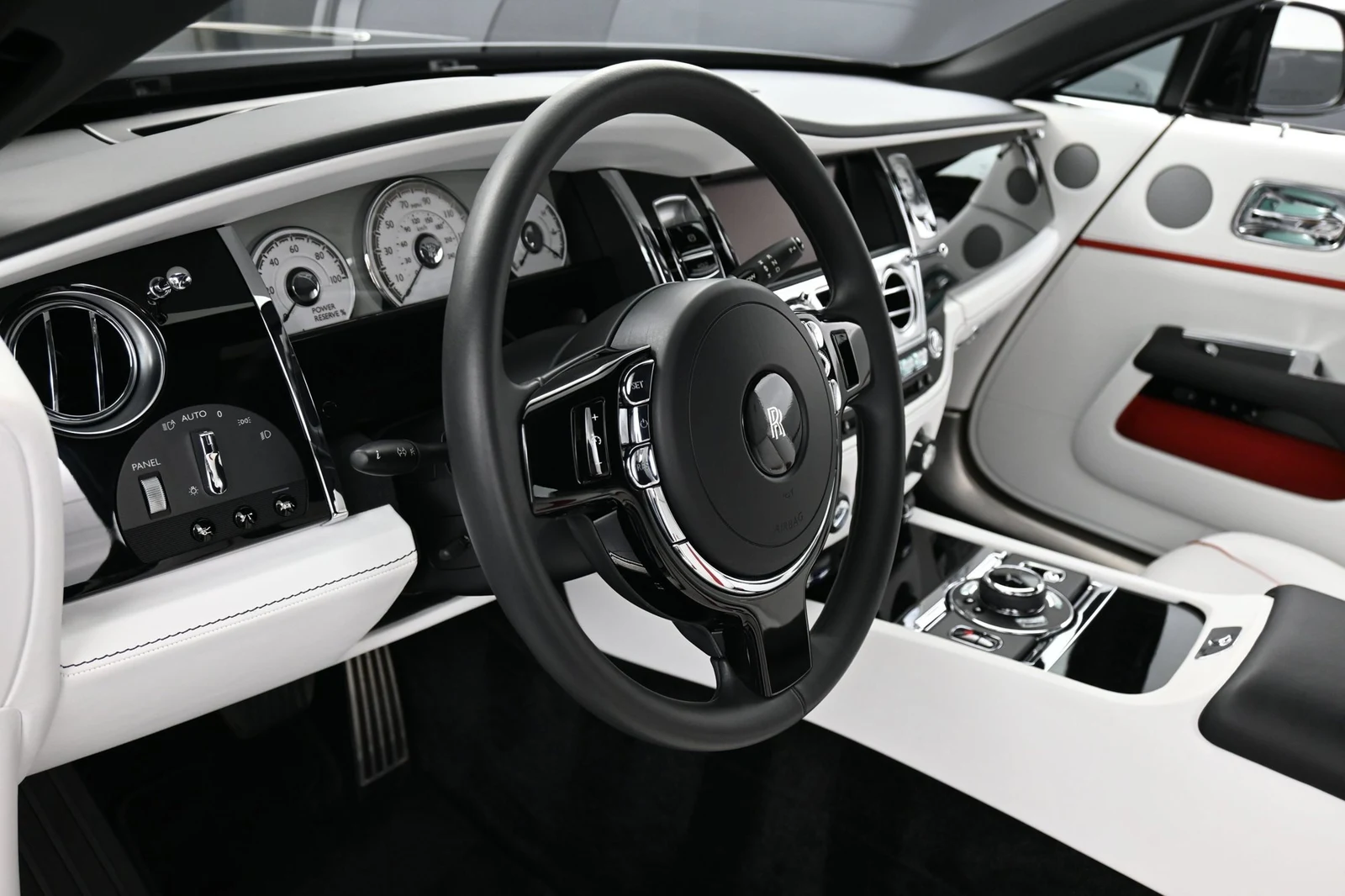 2020 Rolls-Royce Dawn interior, dashboard, Arctic White