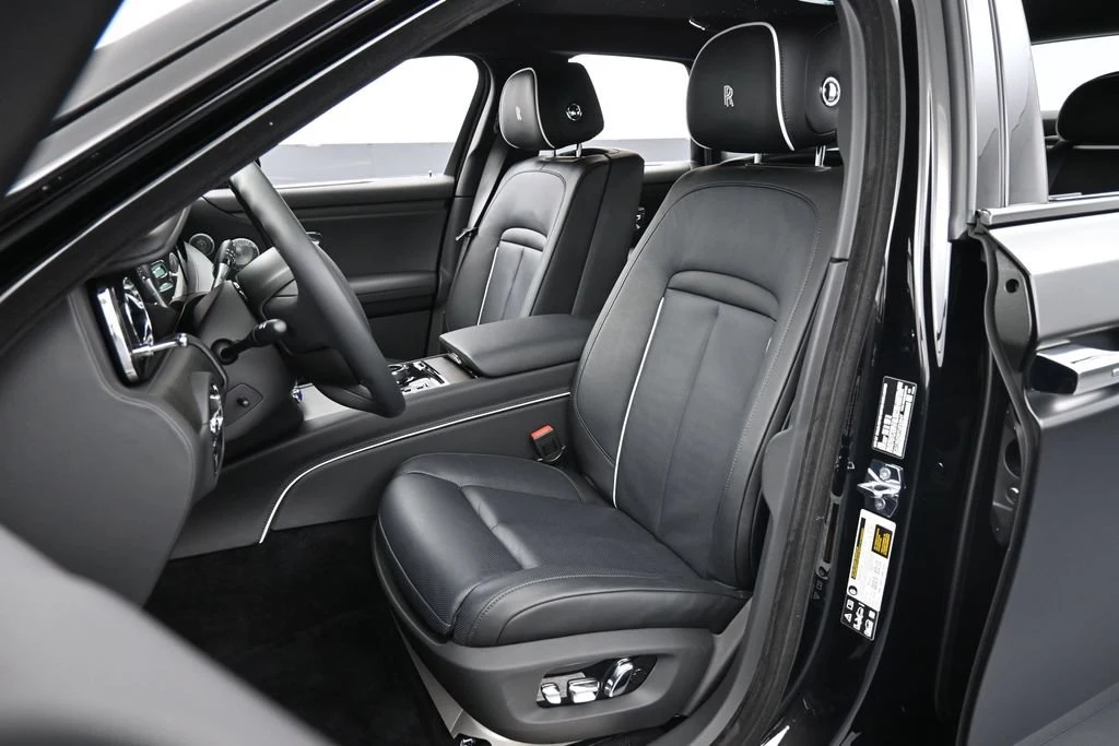 2026 Rolls-Royce Ghost Series II interior, seats, Black