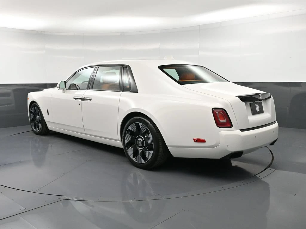 2027 Rolls-Royce Phantom Series II for sale, exterior, White
