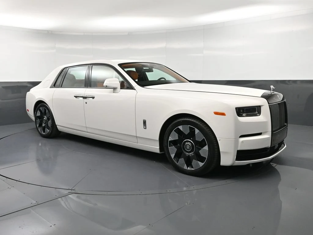2027 Rolls-Royce Phantom Series II for sale, exterior, White