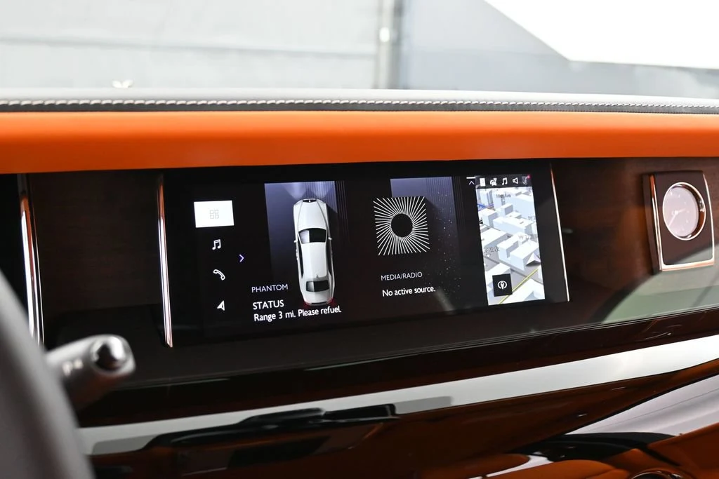 2027 Rolls-Royce Phantom Series II interior, Mandarin