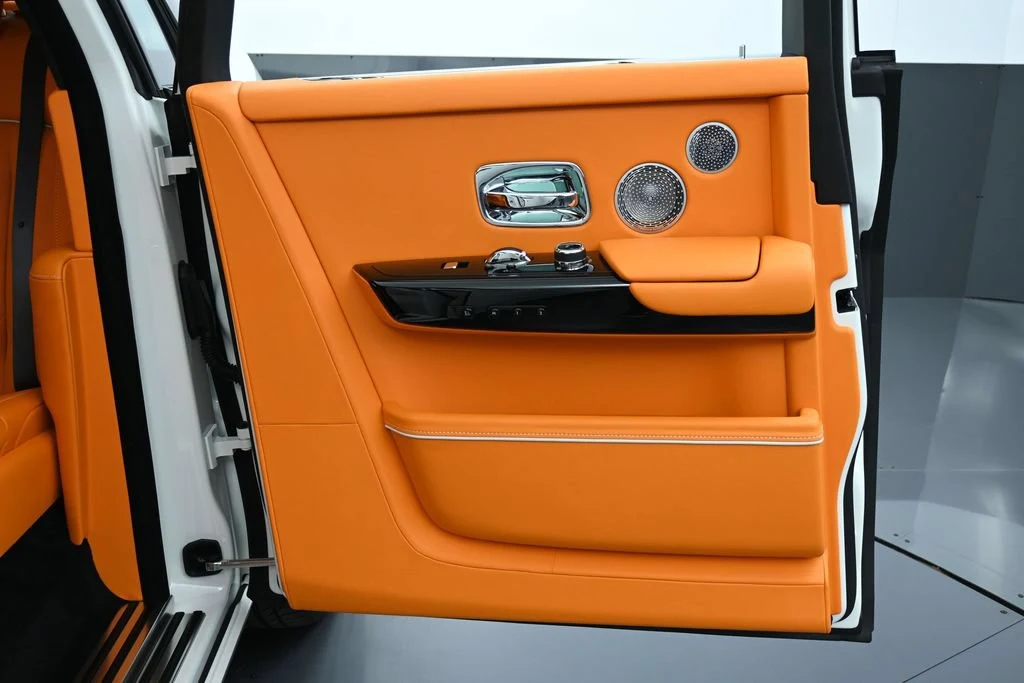 2027 Rolls-Royce Phantom Series II interior, door panel, Mandarin
