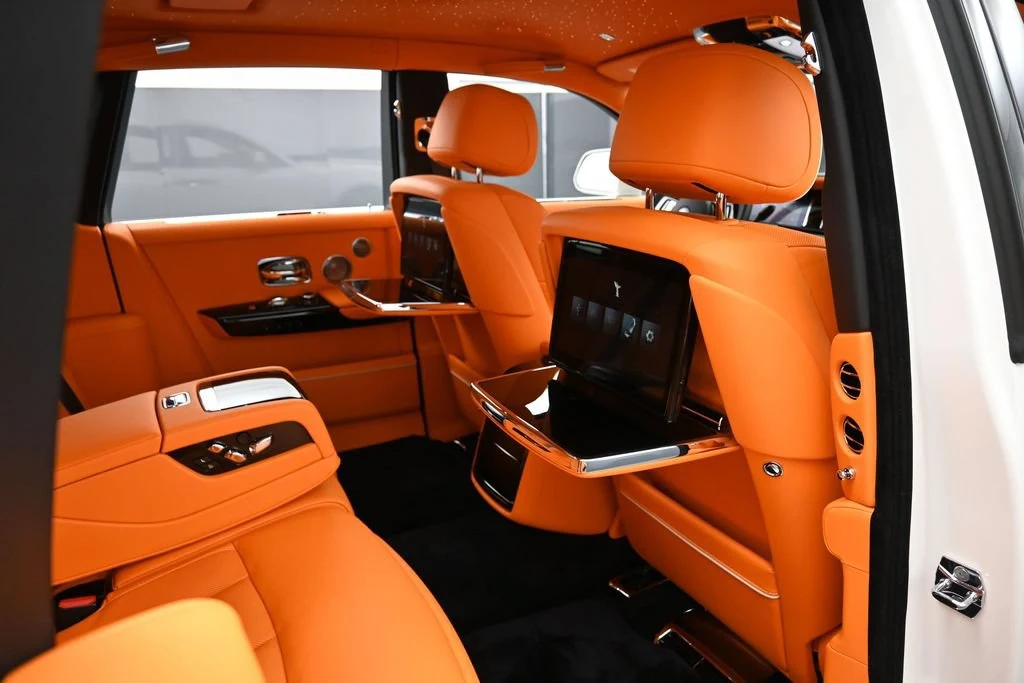2027 Rolls-Royce Phantom Series II interior, seats, Mandarin