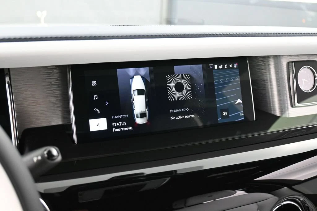 2027 Rolls-Royce Phantom Series II interior, Arctic White