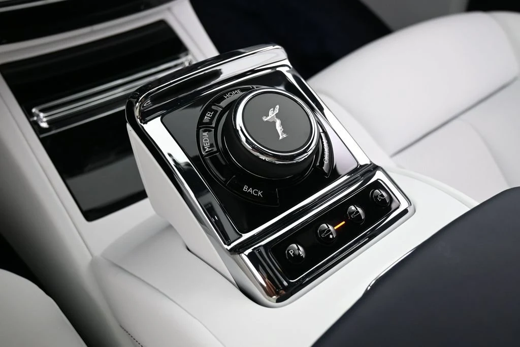 2027 Rolls-Royce Phantom Series II interior, center console, Arctic White