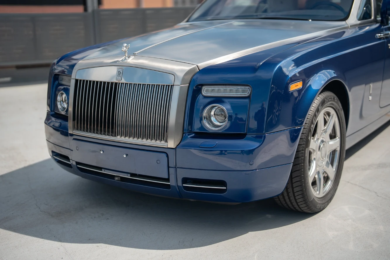 2011 Rolls-Royce Phantom Drophead Coupe for sale, exterior, Blue