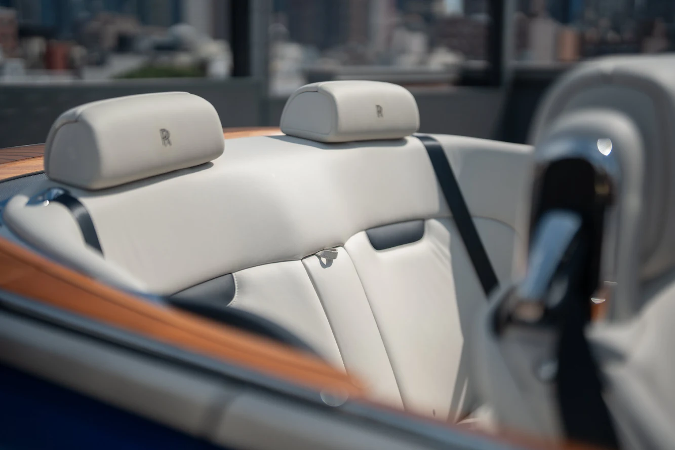 2011 Rolls-Royce Phantom Drophead Coupe interior, seats, Seashell