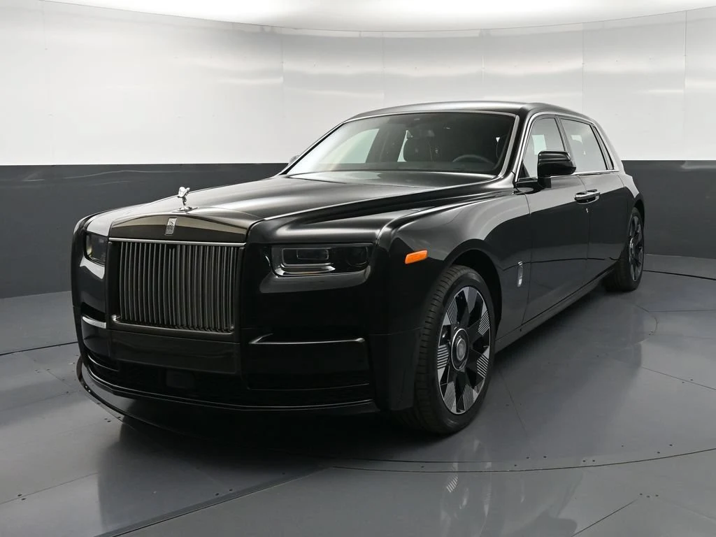 2027 Rolls-Royce Phantom Extended for sale, exterior, Black