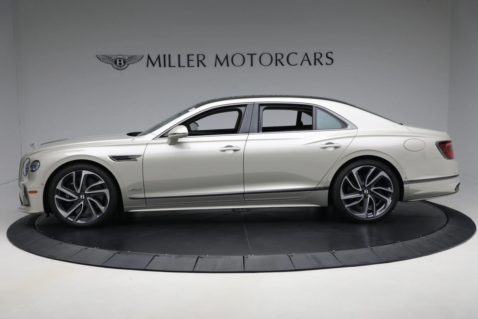 2025 Bentley Flying Spur Speed (4th Generation), 3/20