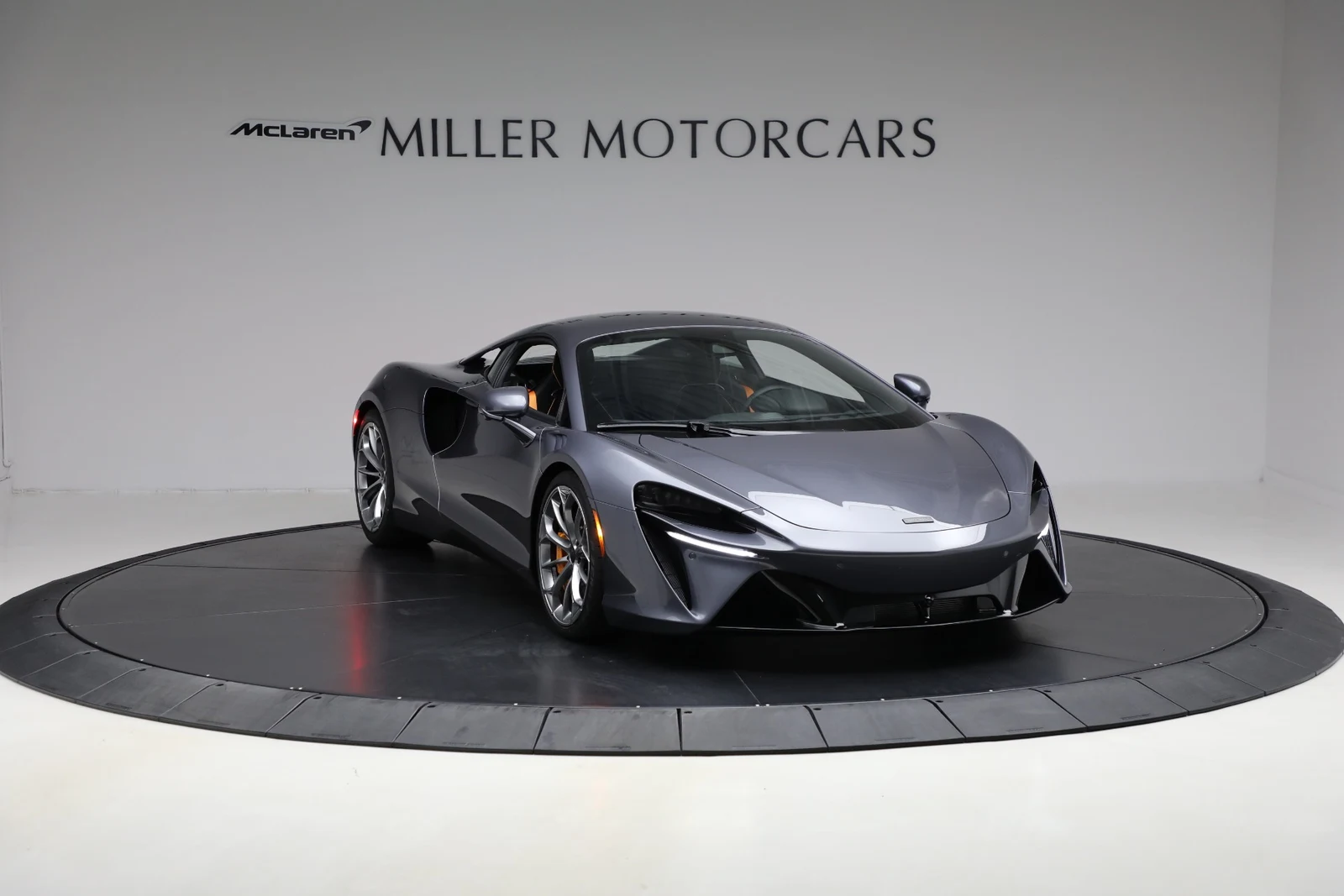 2025 McLaren Artura, 11/20