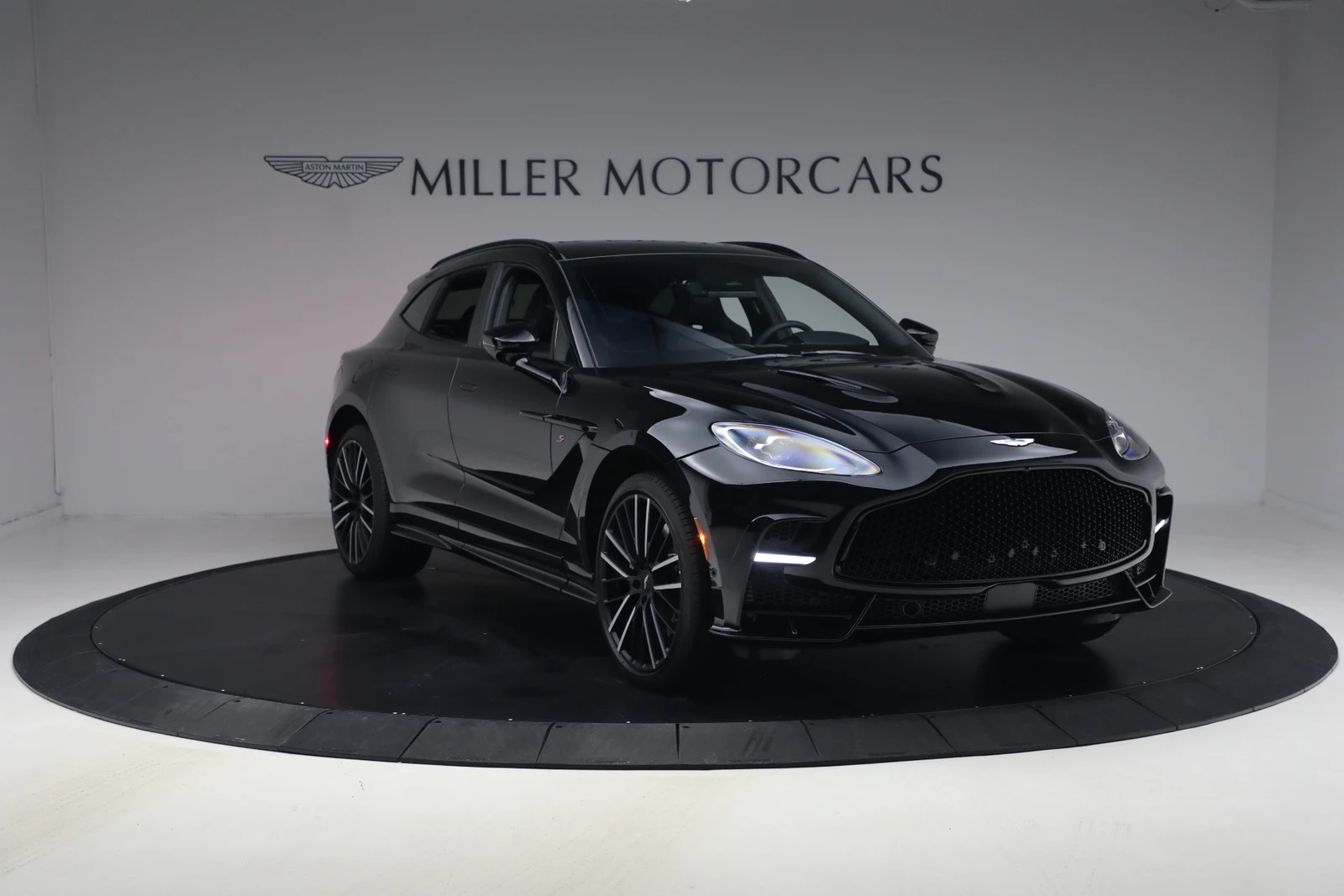 2026 Aston Martin DBX S, 12/20