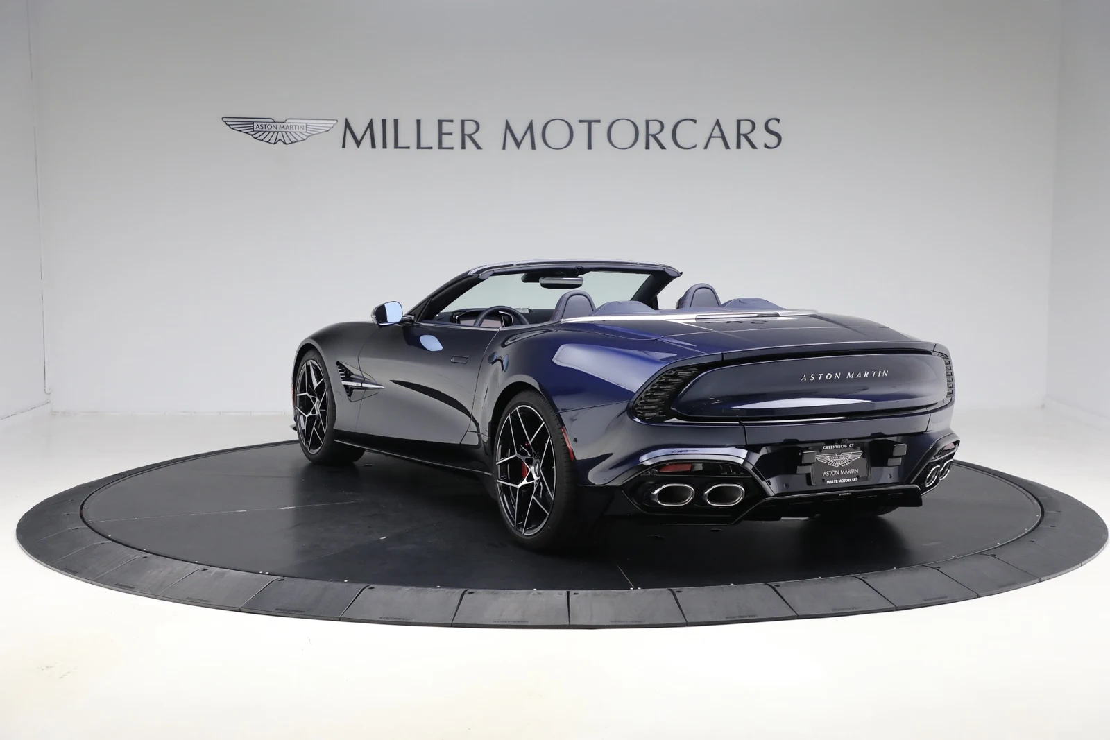 2026 Aston Martin Vanquish Volante (3rd Generation), 5/20
