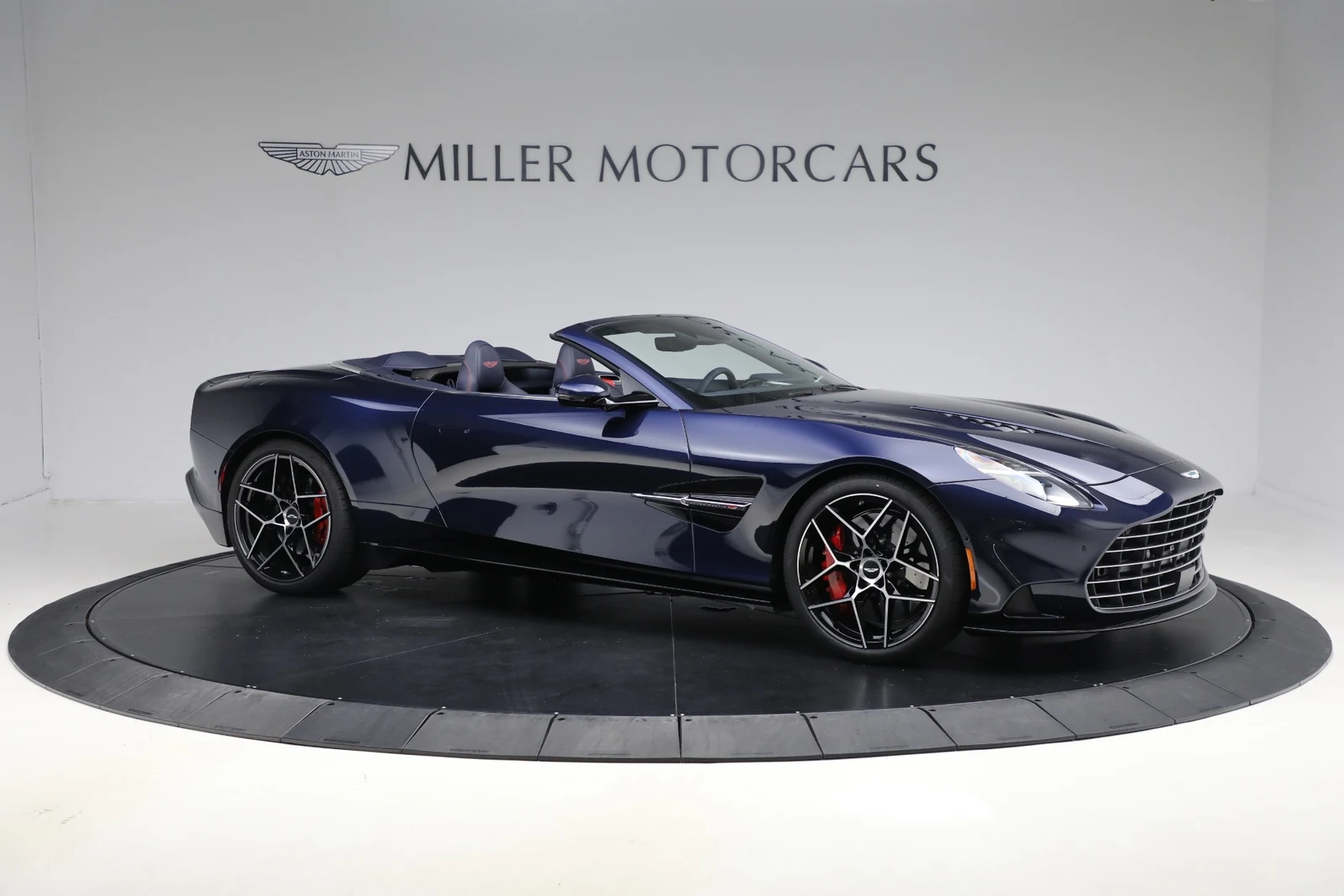 2026 Aston Martin Vanquish Volante (3rd Generation), 10/20