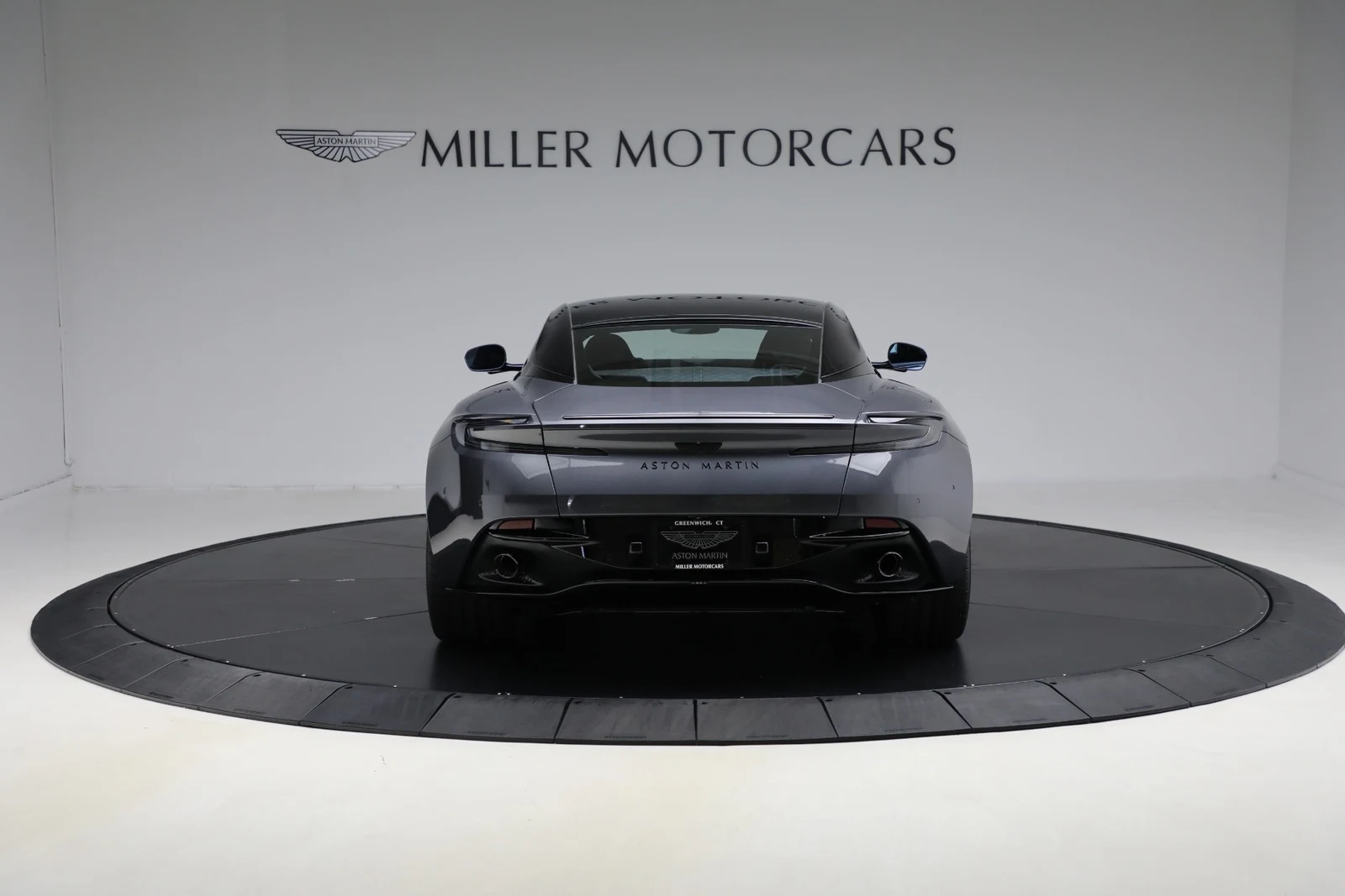 2026 Aston Martin DB12 Coupé, 6/20