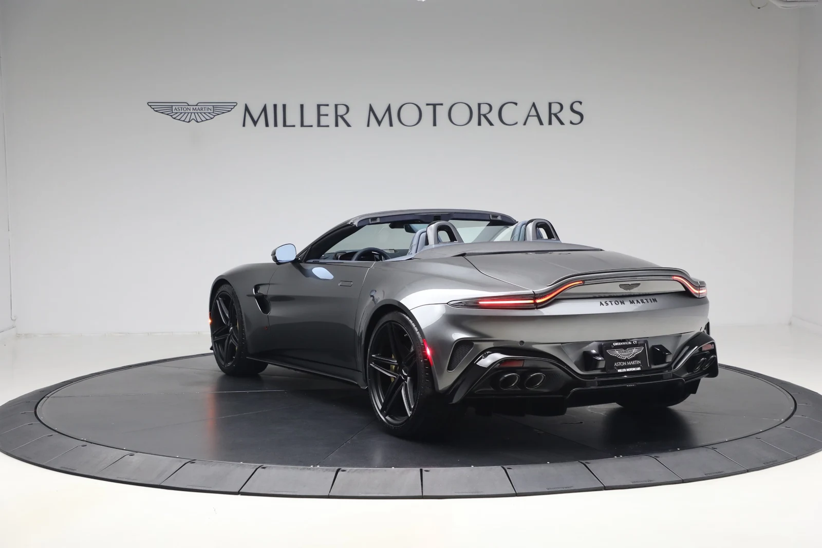 2026 Aston Martin Vantage S Roadster (2024 Update), 5/20