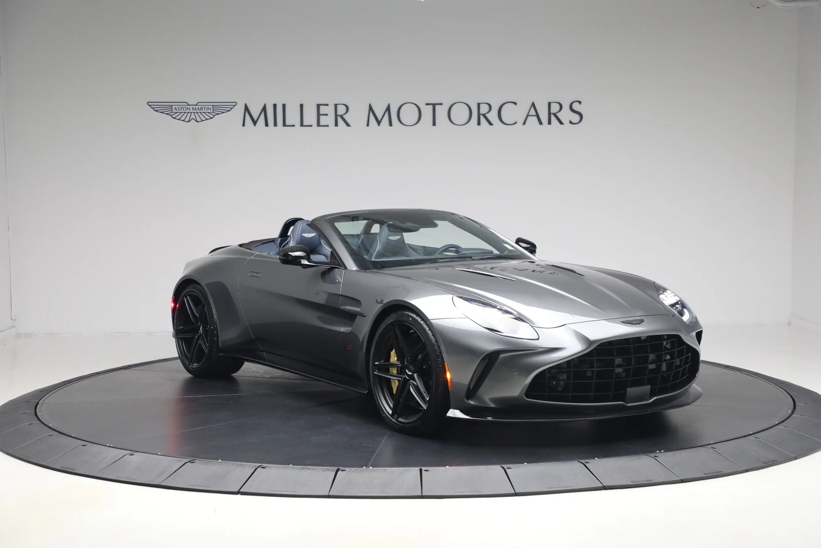 2026 Aston Martin Vantage S Roadster (2024 Update), 11/20