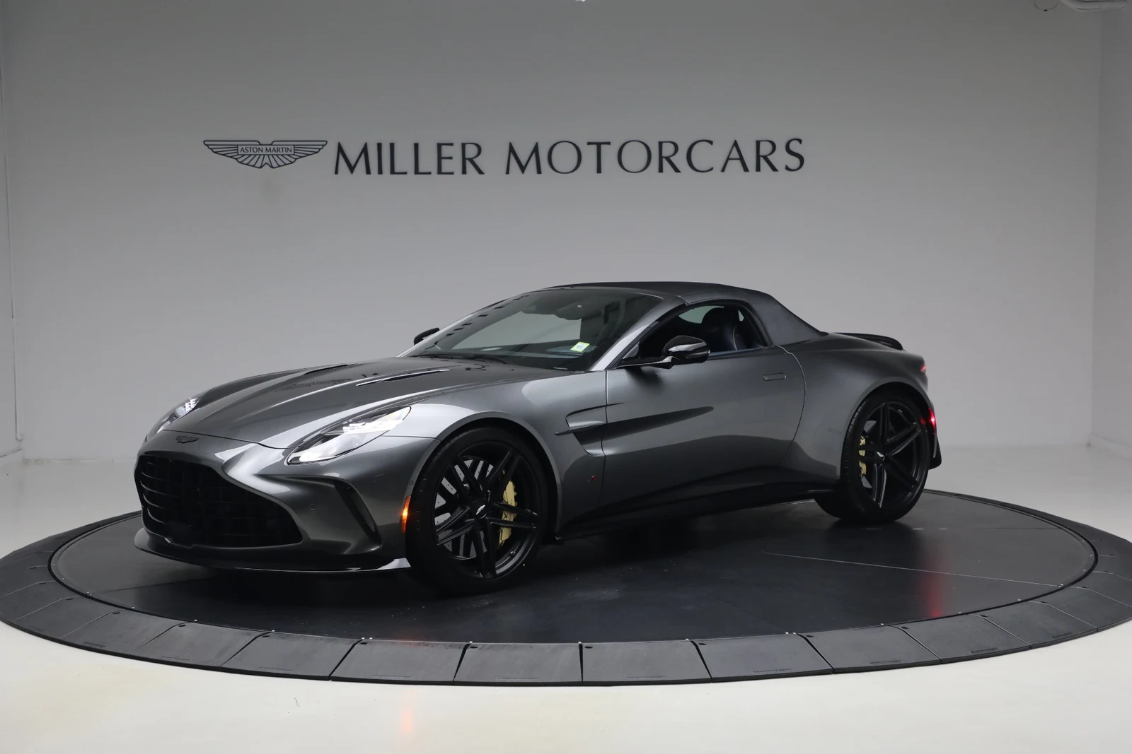 2026 Aston Martin Vantage S Roadster (2024 Update), 14/20
