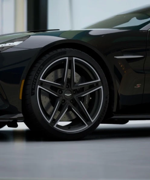 2026 Aston Martin Vantage S Roadster (2024 Update), 7/10