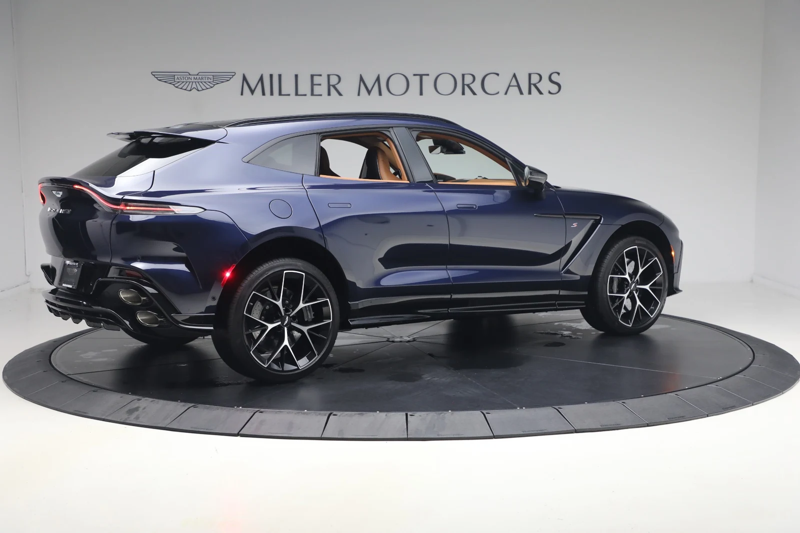 2026 Aston Martin DBX S, 7/20