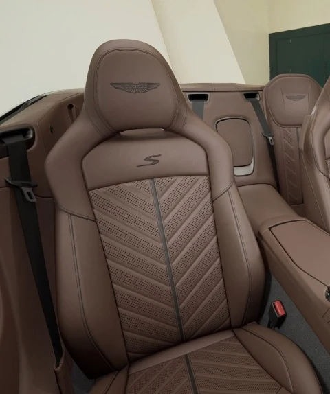 2026 Aston Martin DB12 S Volante, 10/10