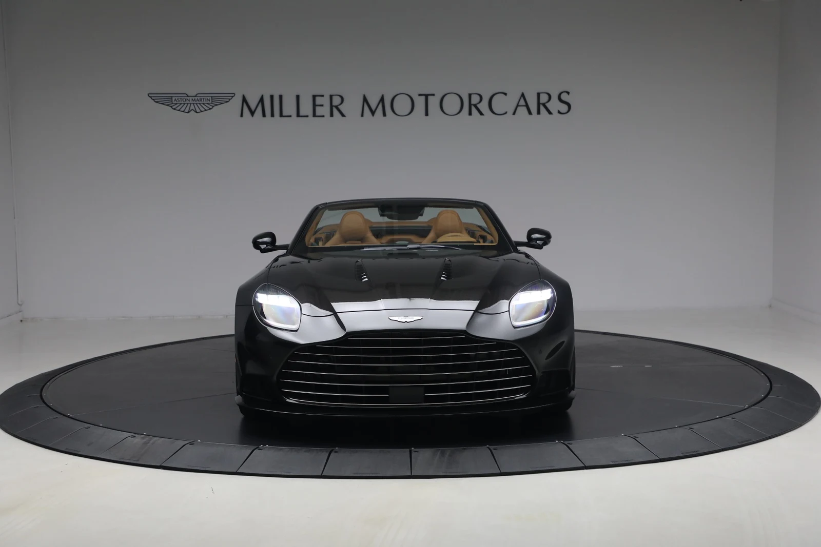 2026 Aston Martin Vanquish Volante (3rd Generation), 12/20