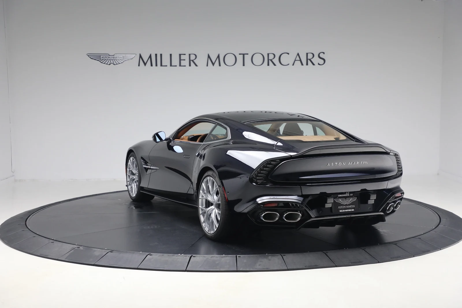 2026 Aston Martin Vanquish V12 (3rd Generation), 5/20