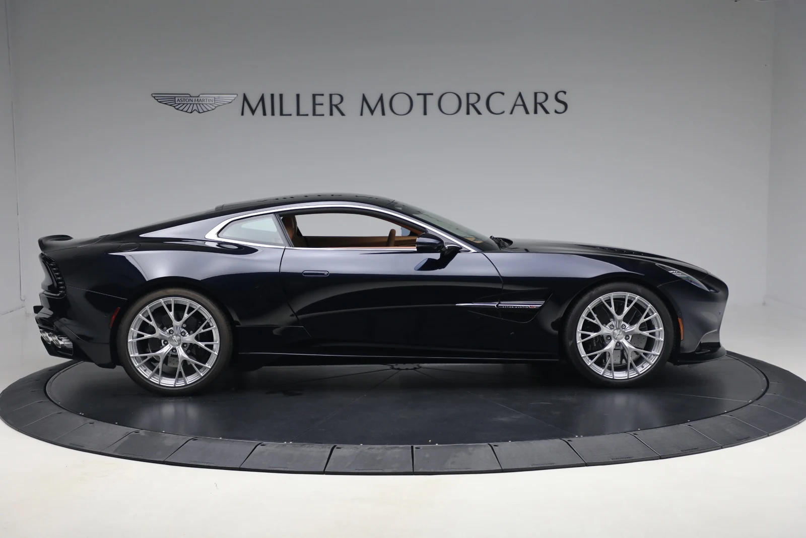 2026 Aston Martin Vanquish V12 (3rd Generation), 9/20
