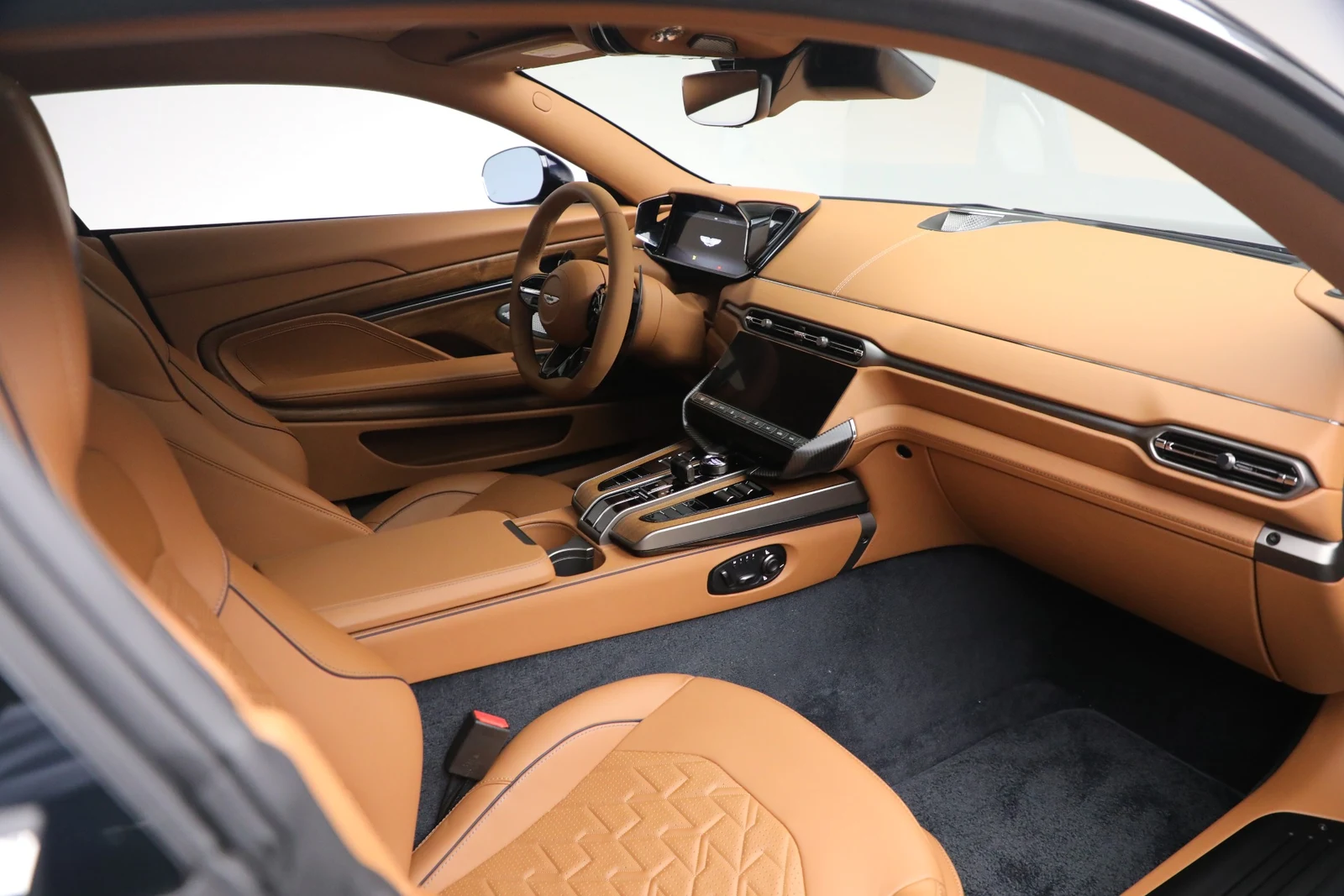 2026 Aston Martin Vanquish V12 (3rd Generation), 18/20