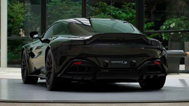 2026 Aston Martin Vantage S (2024 Update), 4/9