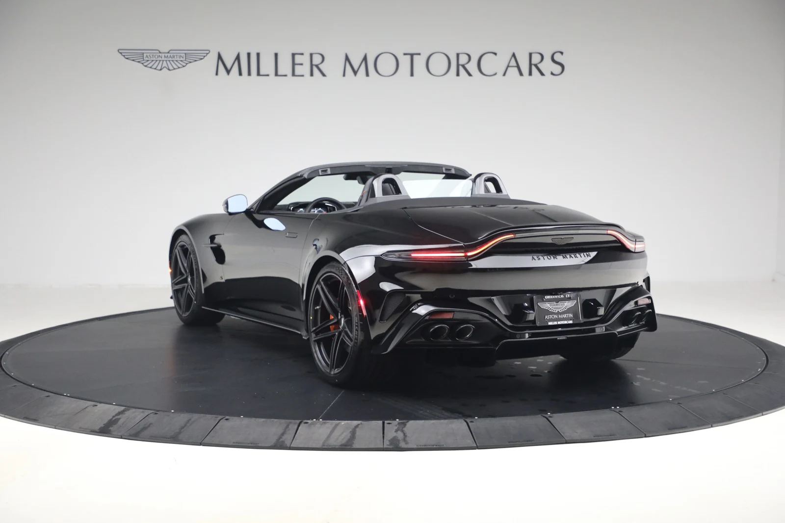 2026 Aston Martin Vantage S Roadster (2024 Update), 5/20
