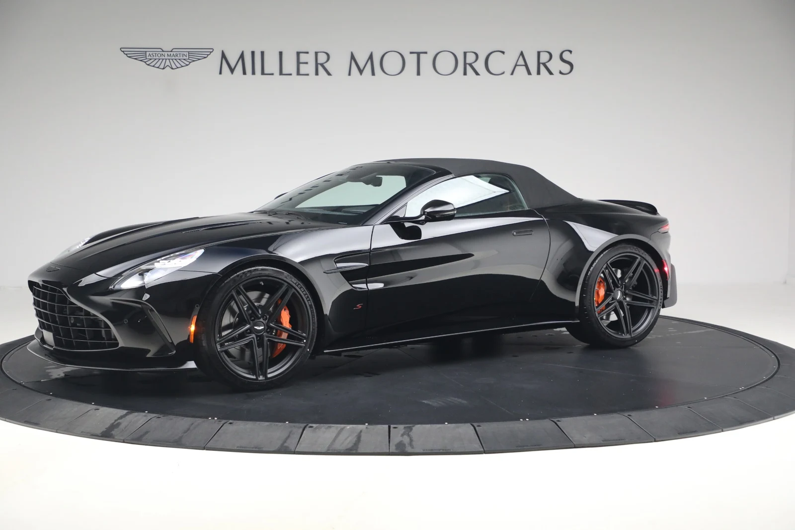 2026 Aston Martin Vantage S Roadster (2024 Update), 14/20