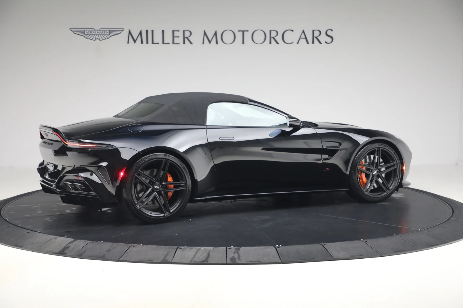 2026 Aston Martin Vantage S Roadster (2024 Update), 20/20
