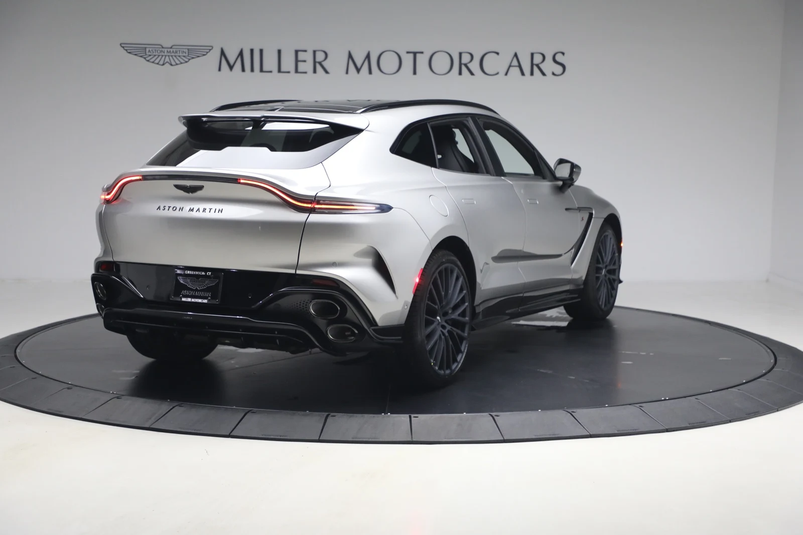 2026 Aston Martin DBX S, 7/20