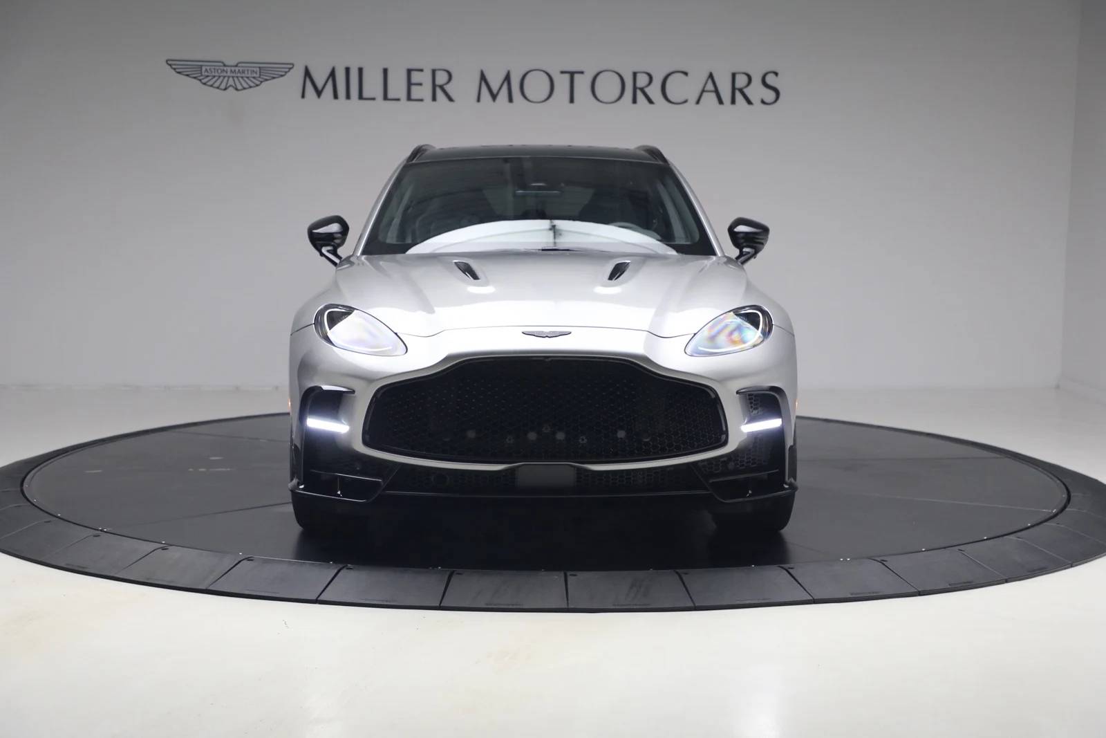 2026 Aston Martin DBX S, 12/20