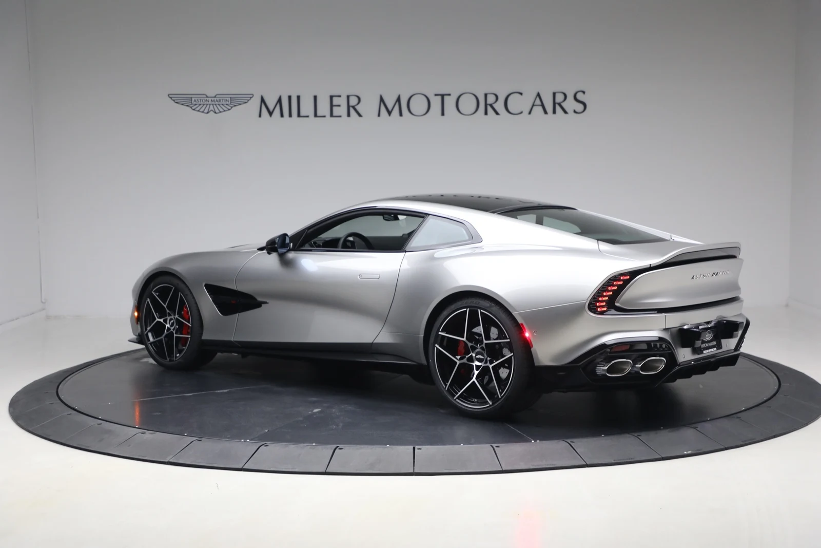 2026 Aston Martin Vanquish V12 (3rd Generation), 4/20