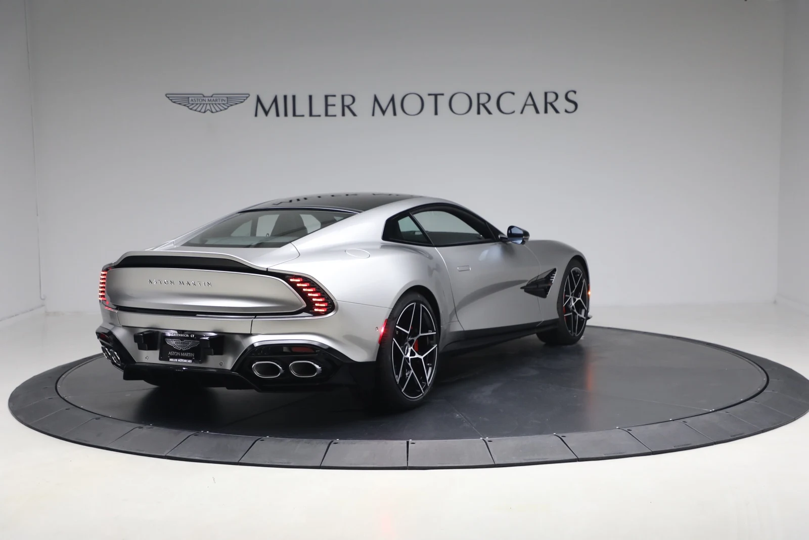 2026 Aston Martin Vanquish V12 (3rd Generation), 7/20