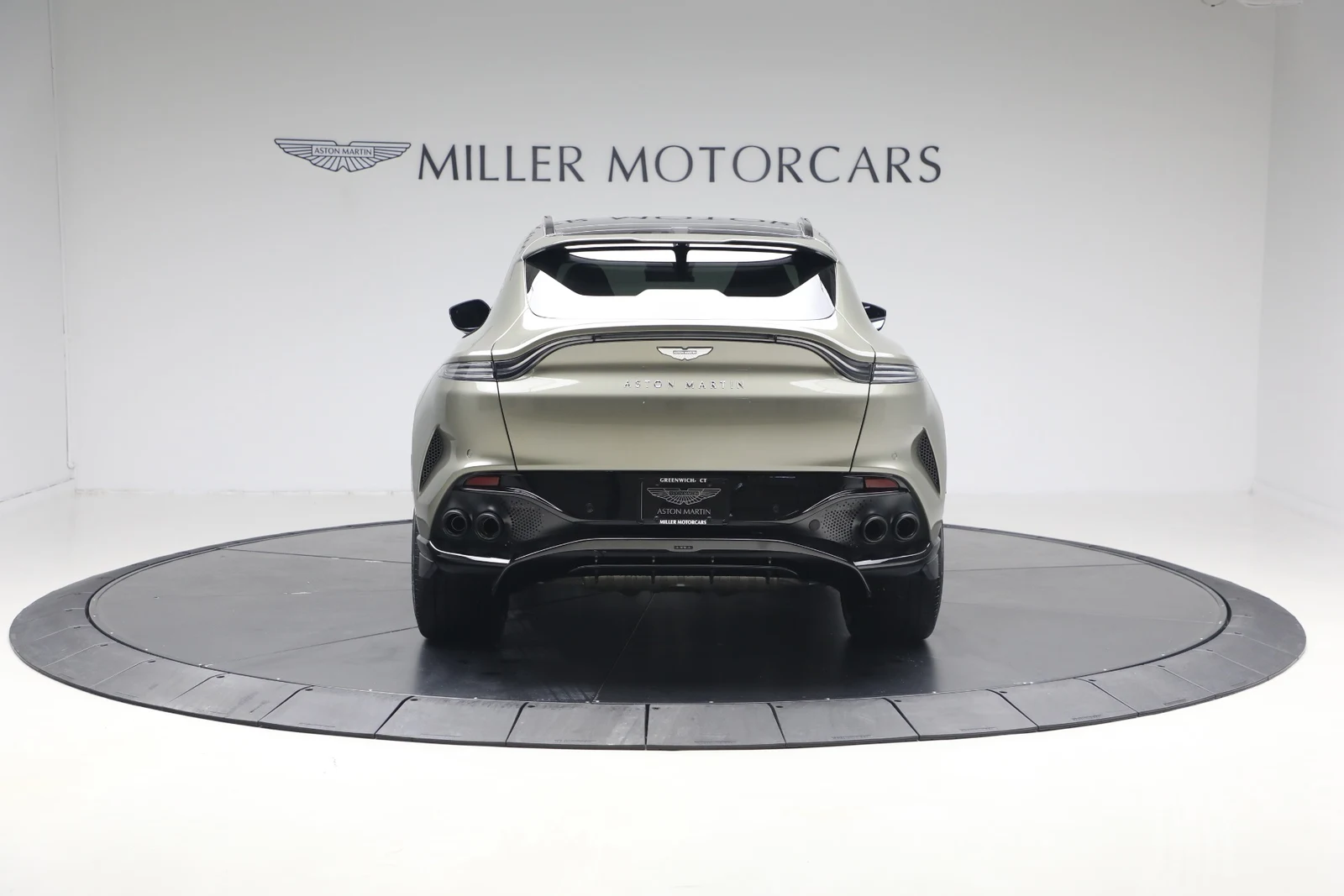 2026 Aston Martin DBX707 (2024 Update), 6/20