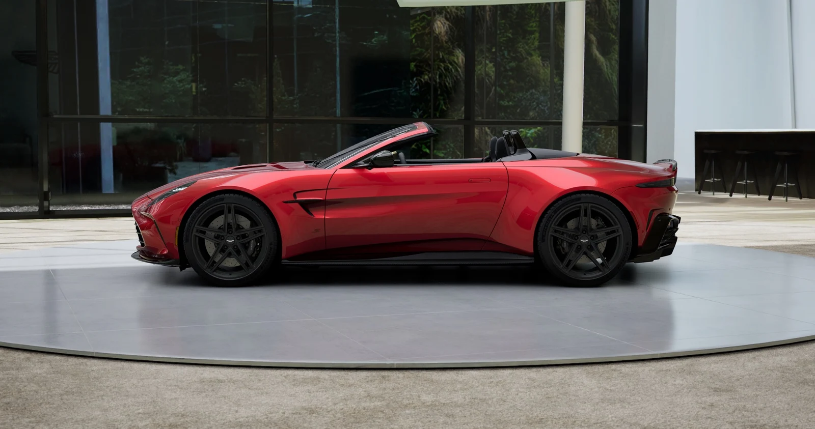 2026 Aston Martin Vantage S Roadster (2024 Update), 2/13