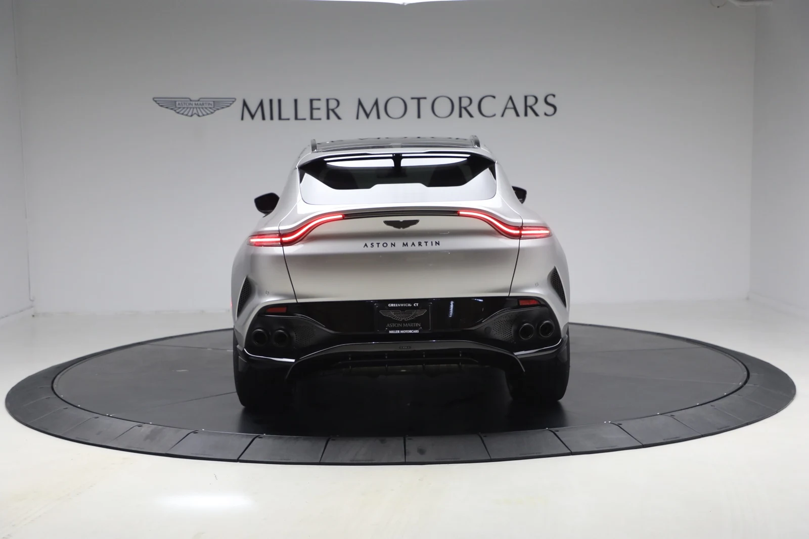 2026 Aston Martin DBX707 (2024 Update), 6/20
