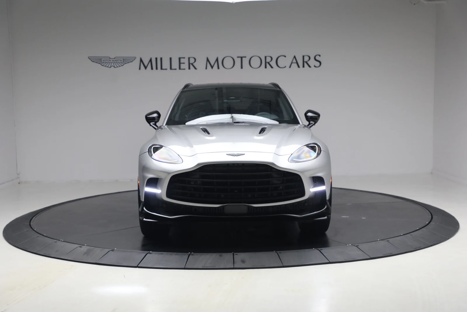 2026 Aston Martin DBX707 (2024 Update), 12/20