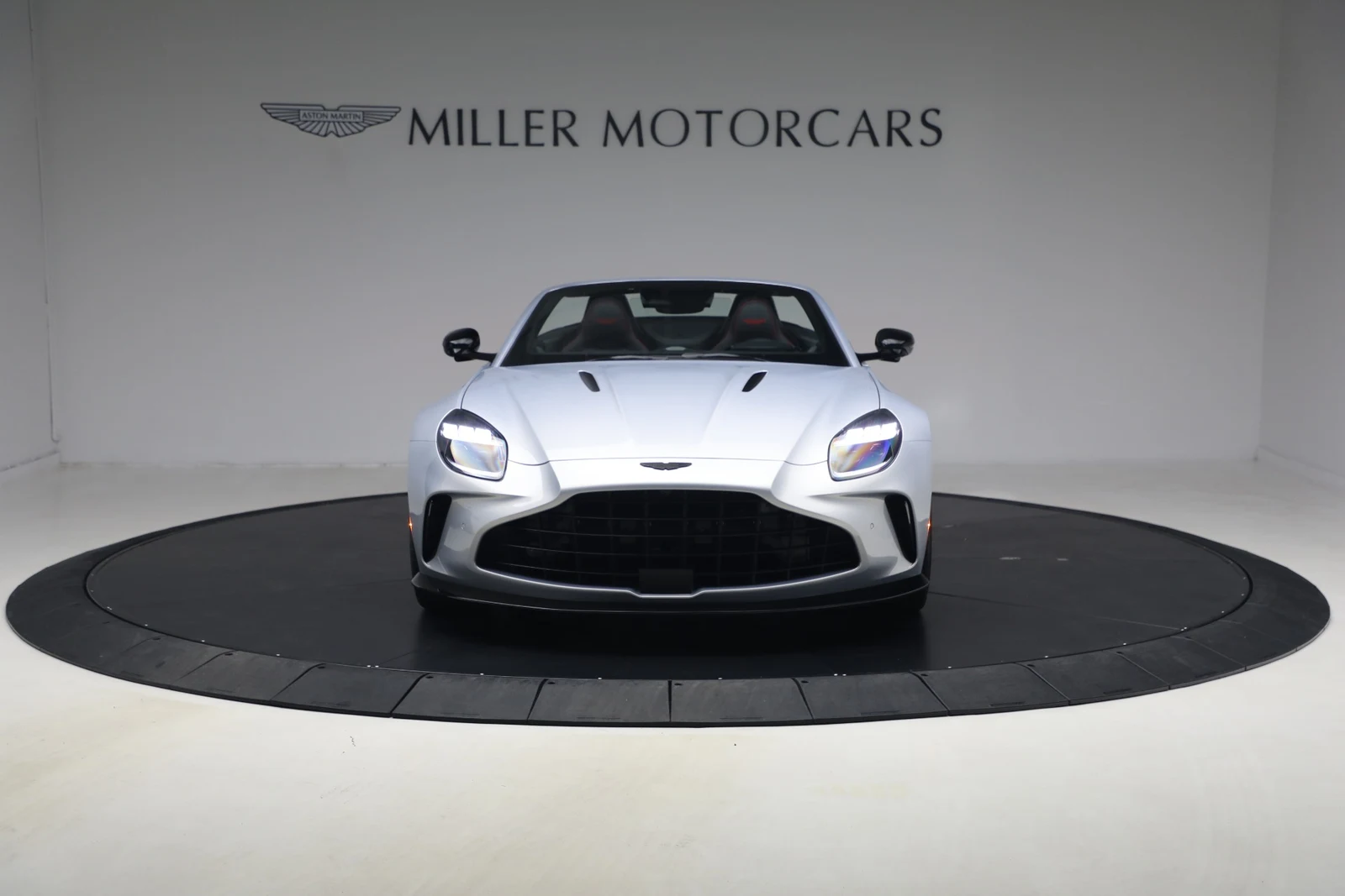 2026 Aston Martin Vantage Roadster (2024 Update), 12/20