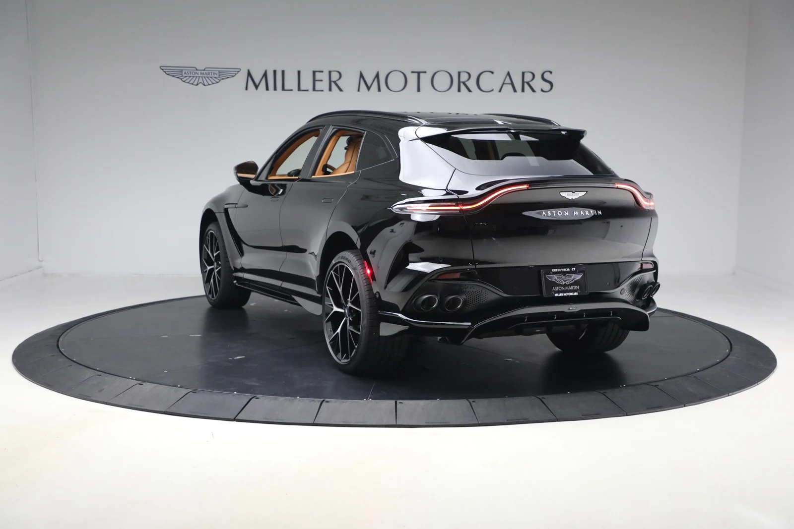 2026 Aston Martin DBX707 (2024 Update), 5/20