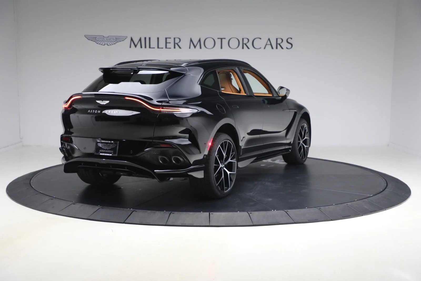 2026 Aston Martin DBX707 (2024 Update), 7/20
