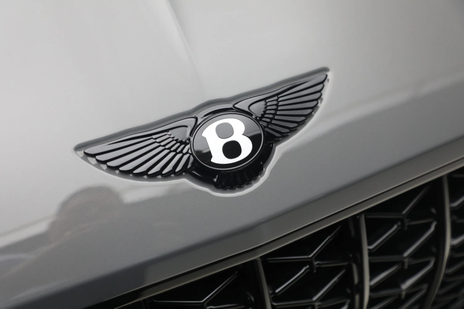 2026 Bentley Continental GTC Azure (4th Generation), 17/20